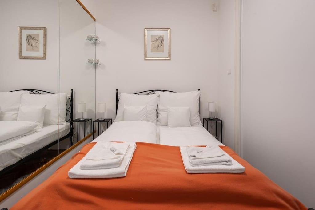 Mirage Monte Apartment Budapest Bagian luar foto